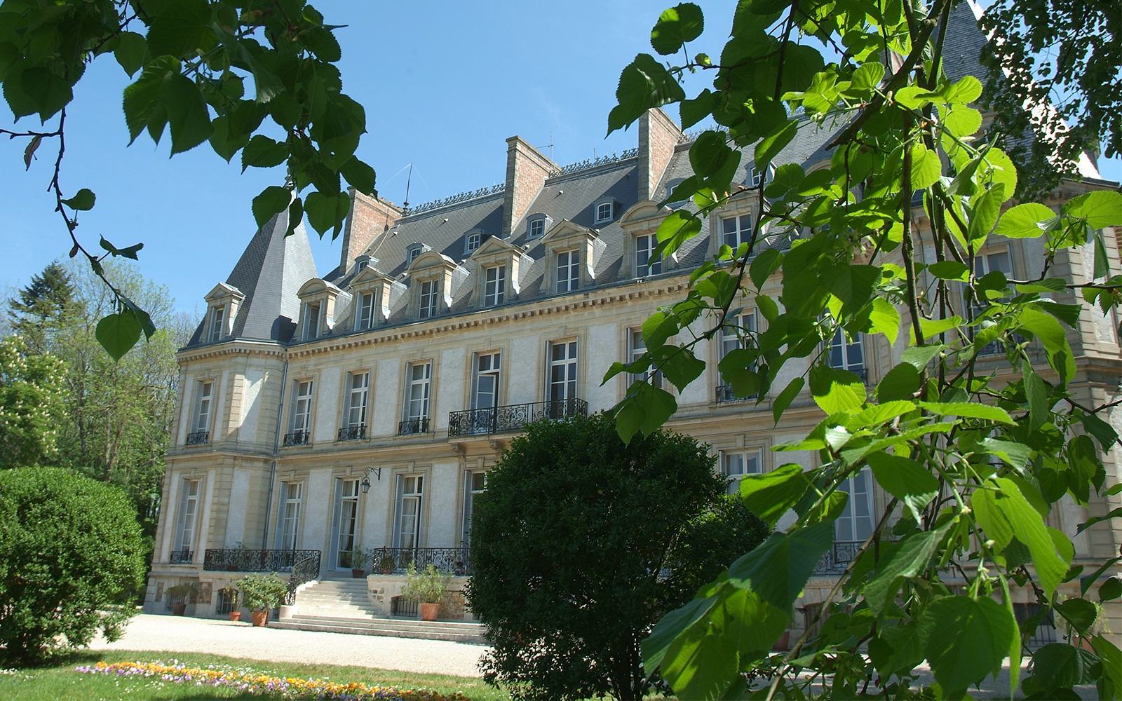 Castle Santeny