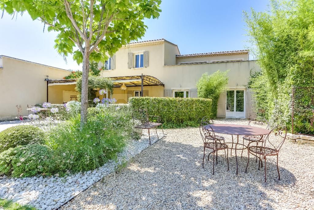 The House Plenitude, tempat pernikahan, Provence