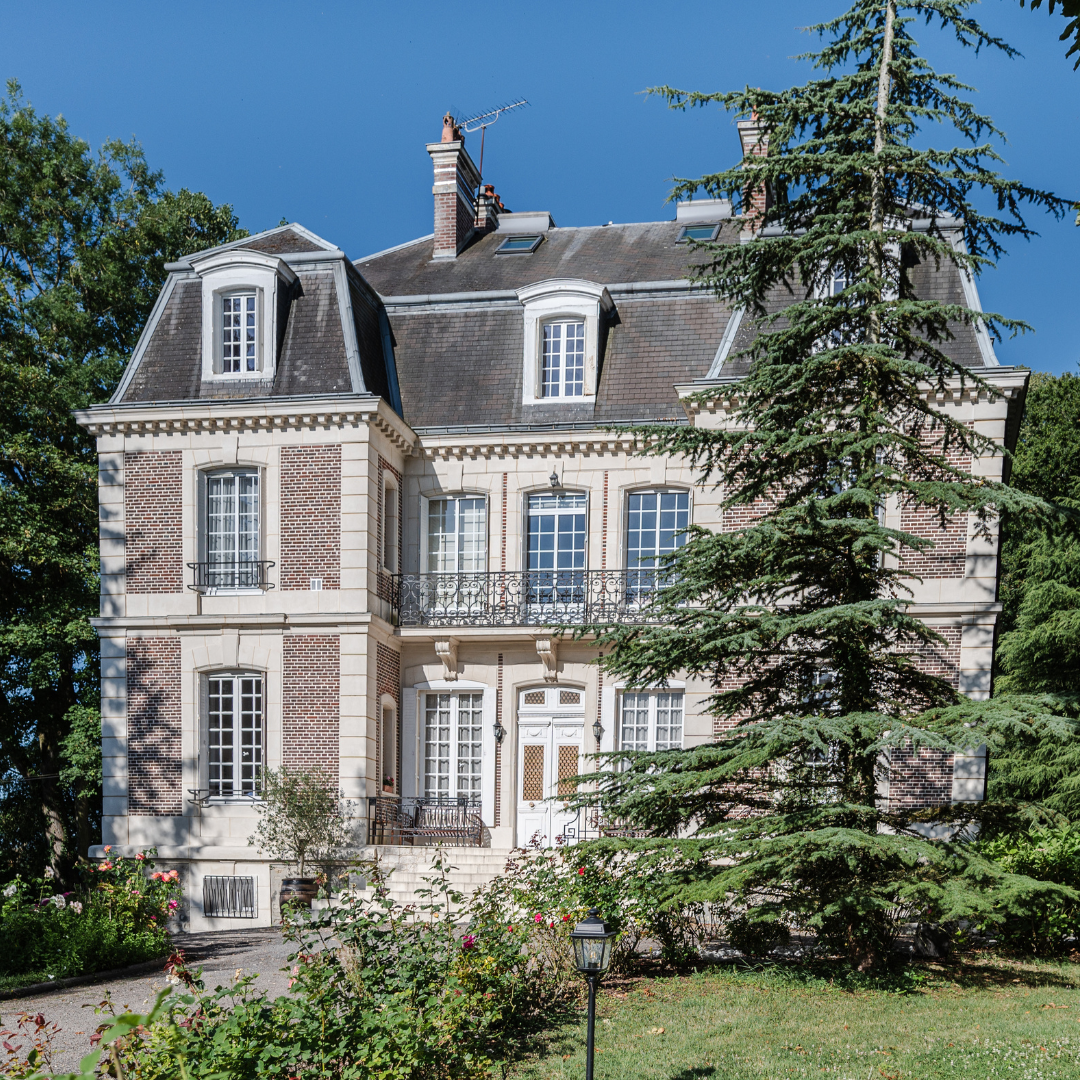Chateau d 'Avesnes Le Castelet