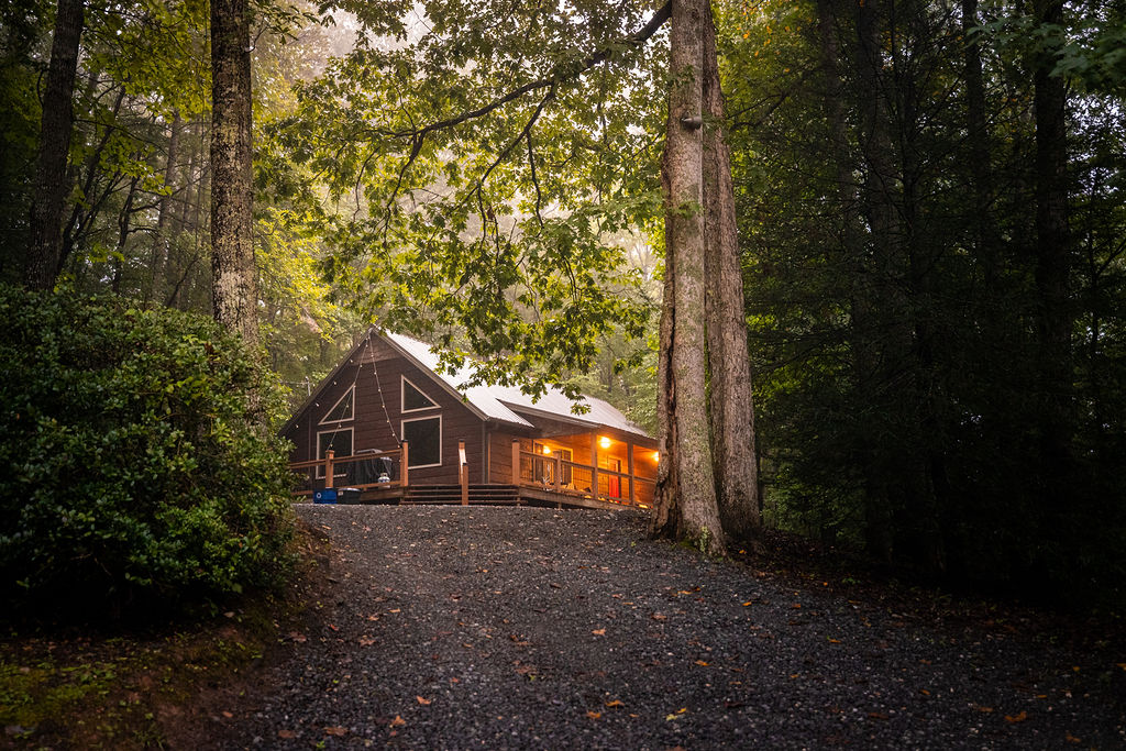 Willow Falls Resort - Wedding and Event Venue