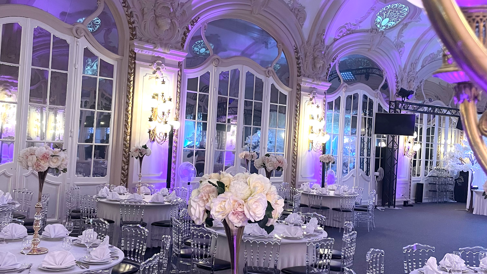 Salon Degermann, قاعات أعراس, الشرق الكبير