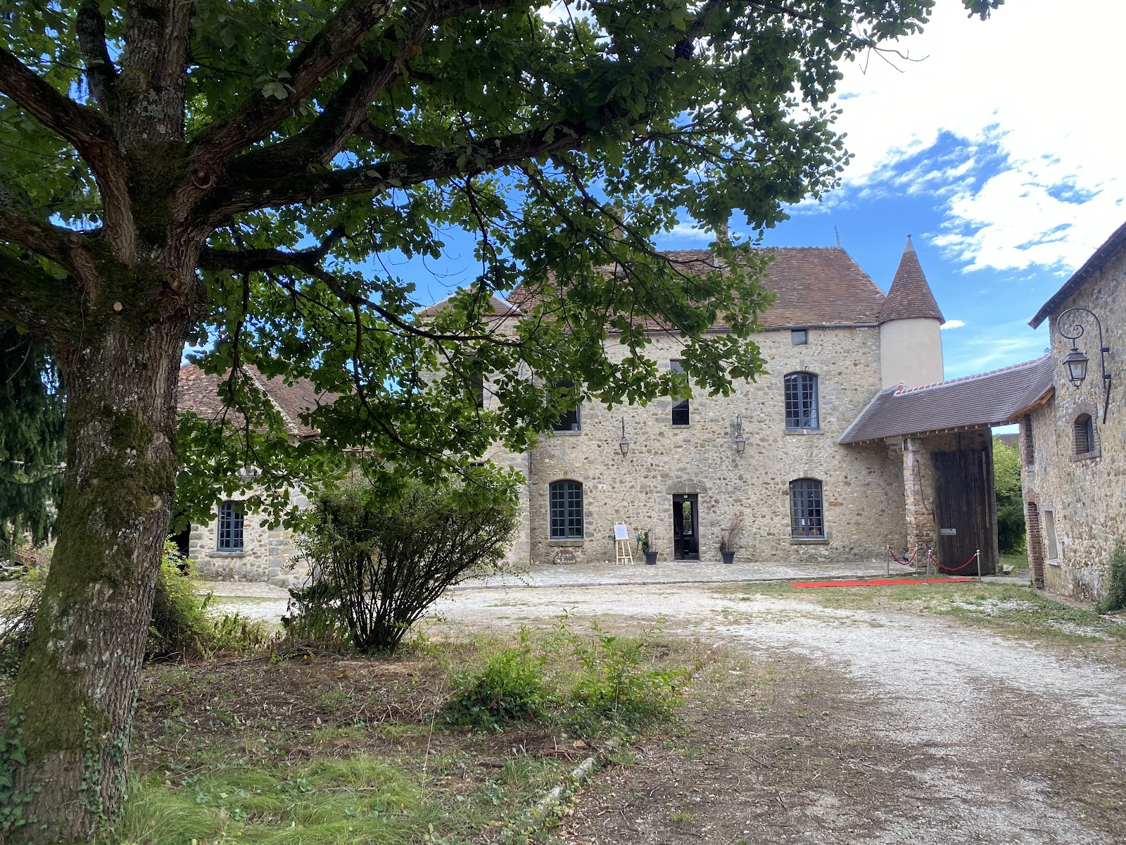 Area Le Saint Leonard