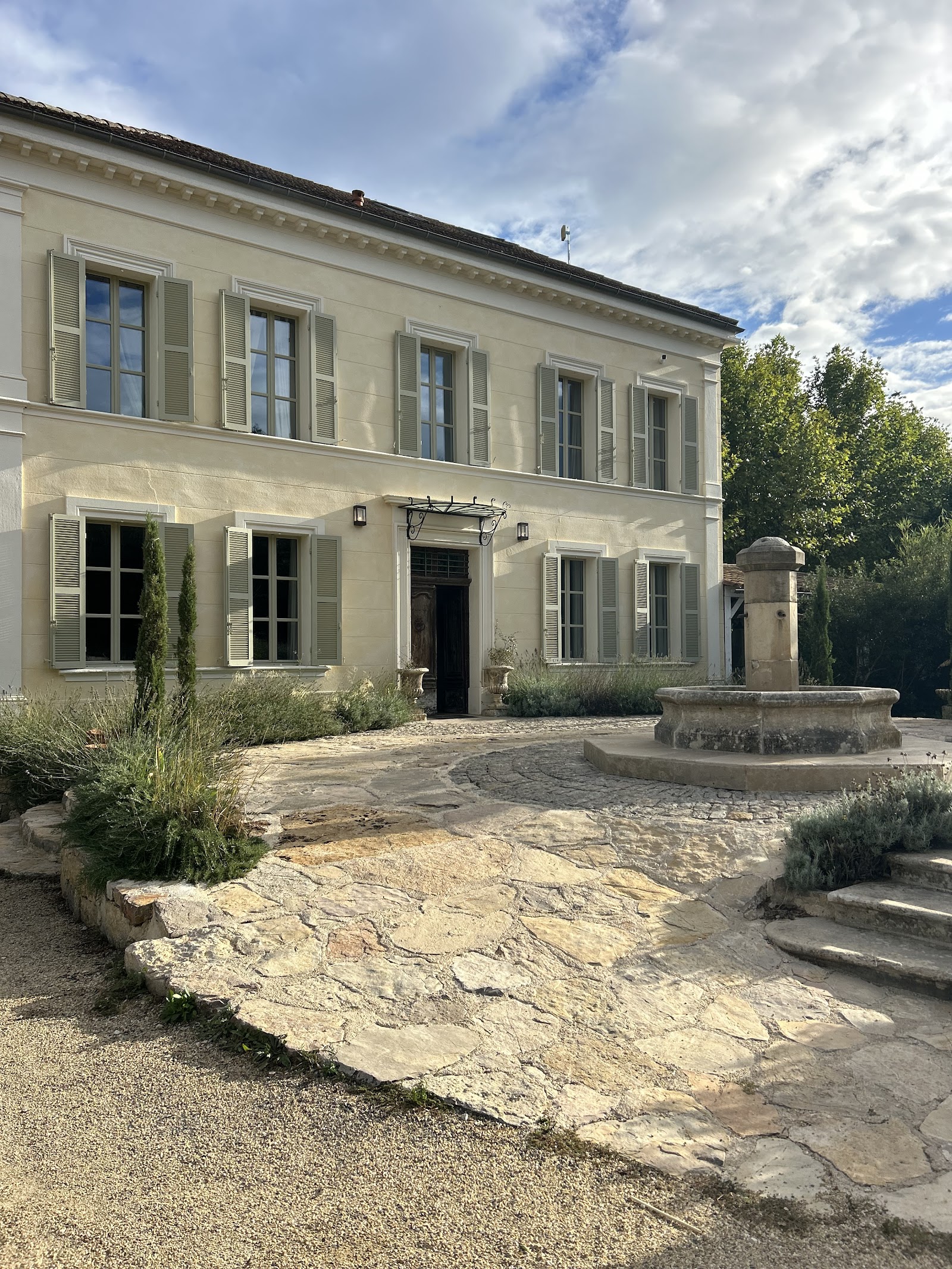 Area De La Cascade D'argens