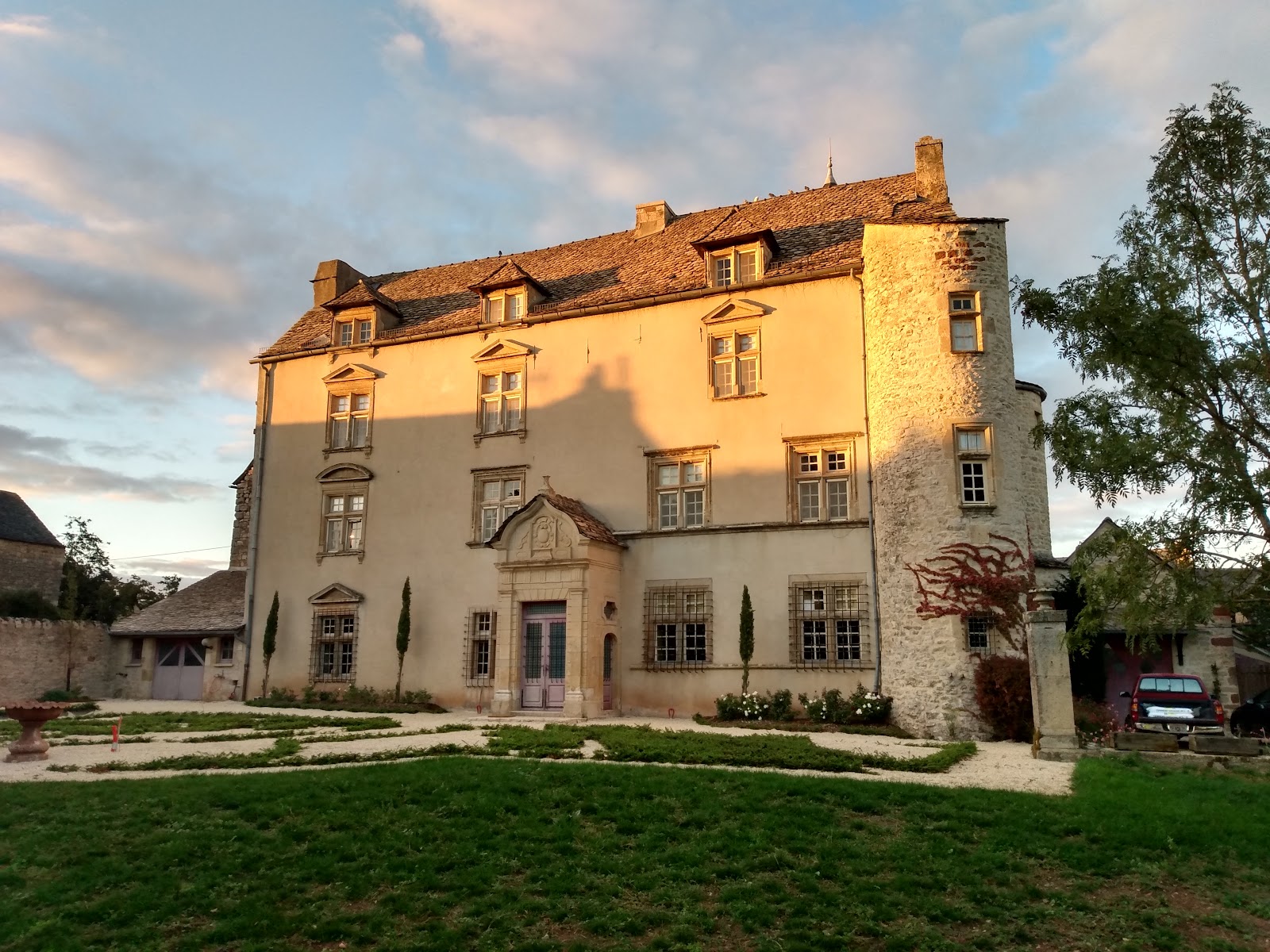 Château de Balsac, قاعات أعراس, أوكسيتاني