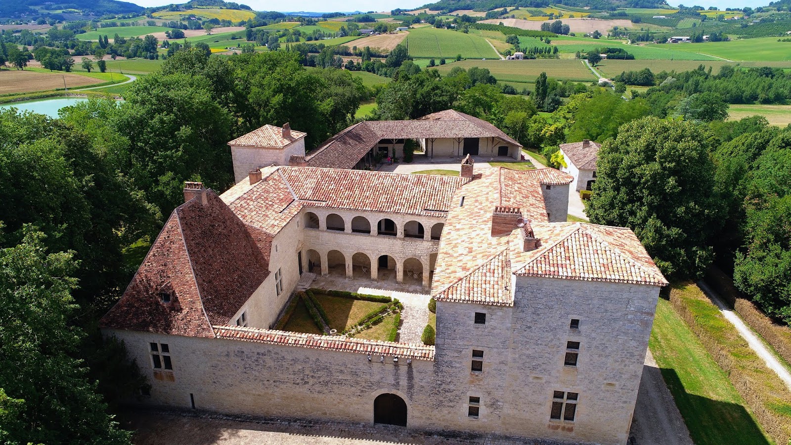 Château de Saint Foy - Location salle de réception Organisation mariage - Séminaire - LOT ET GARONNE, tempat pernikahan, Aquitaine Baru
