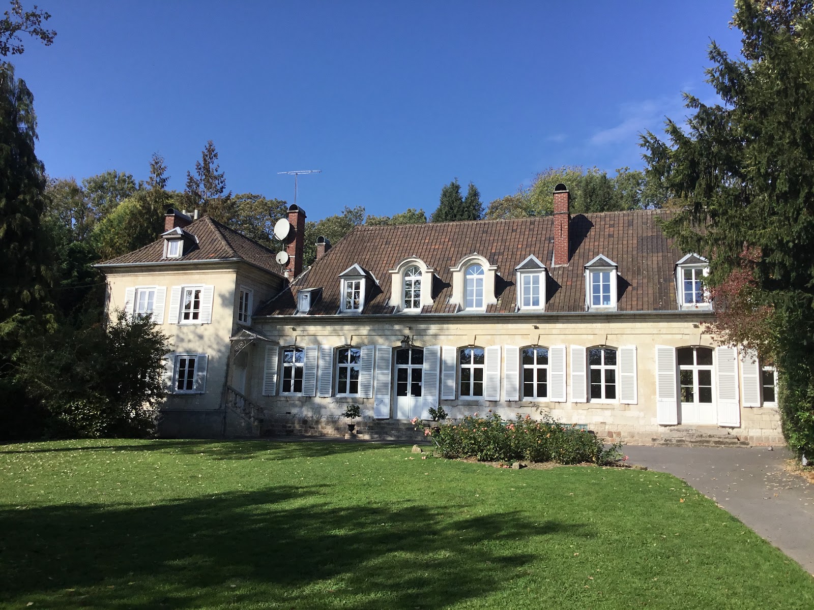 Castle Naours, wedding venues, Hauts-de-France