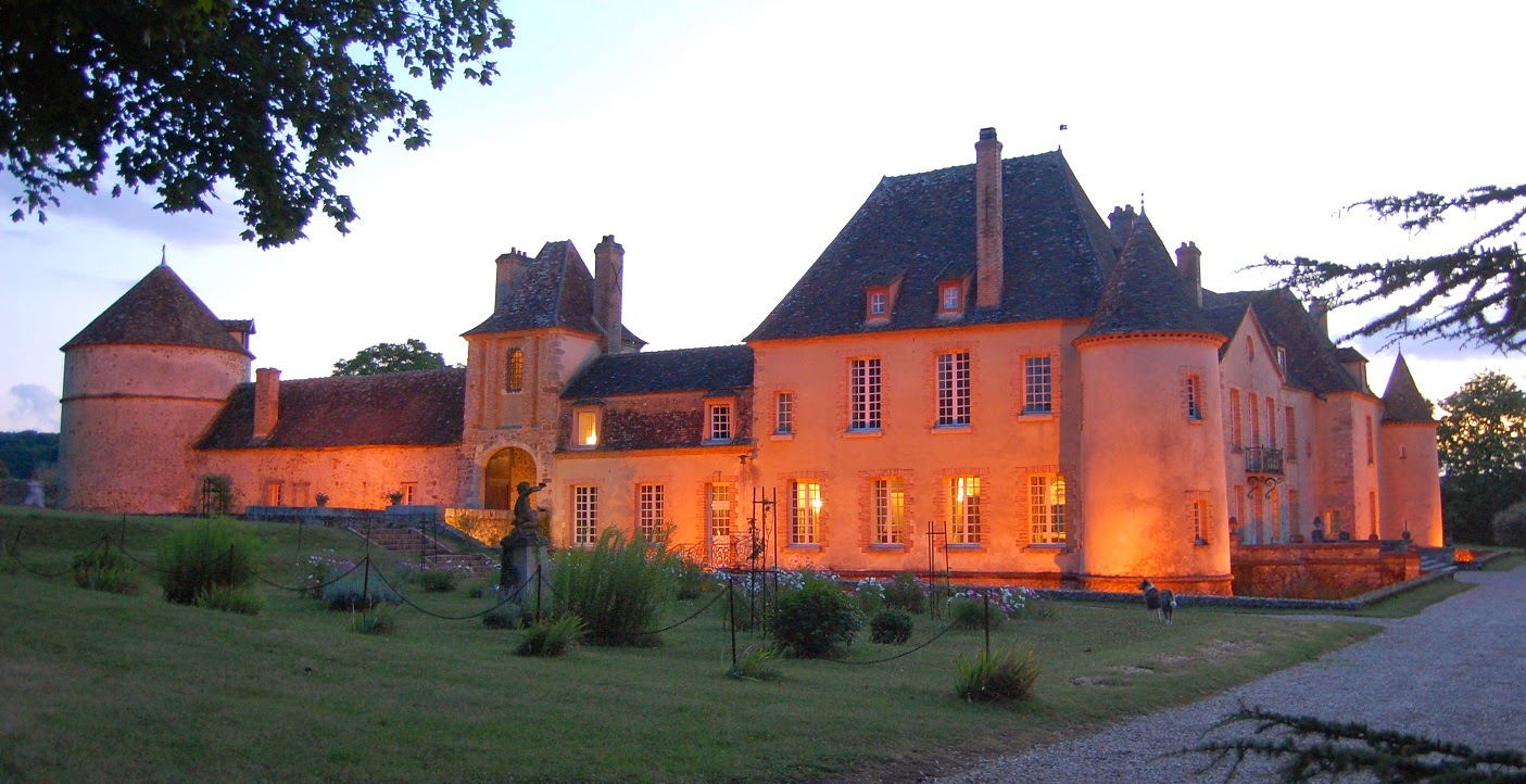 Château de Bois Le Roi, قاعات أعراس, بورغون-فرانش كونته