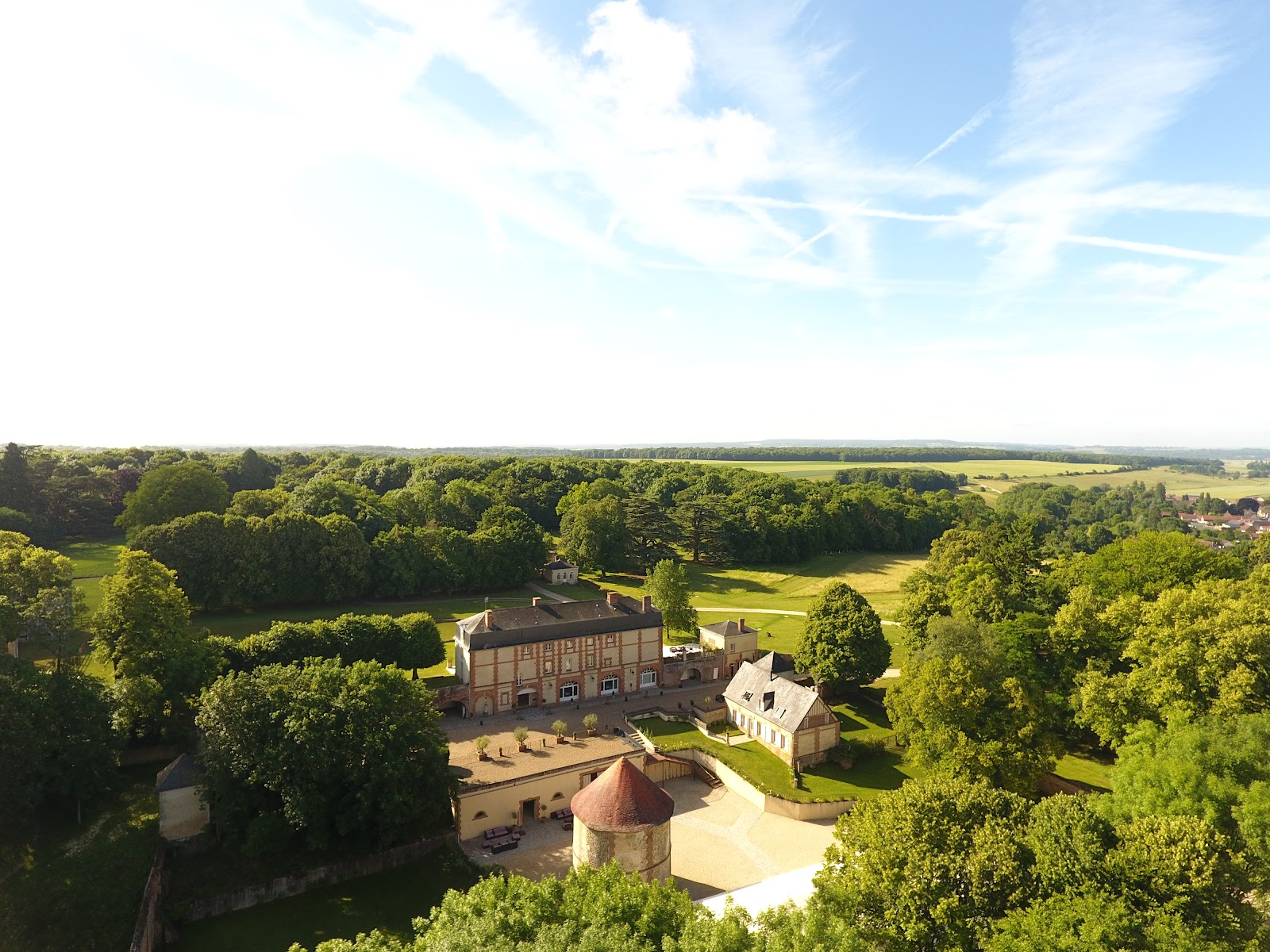 Area De Montchevreuil, wedding venues, Hauts-de-France