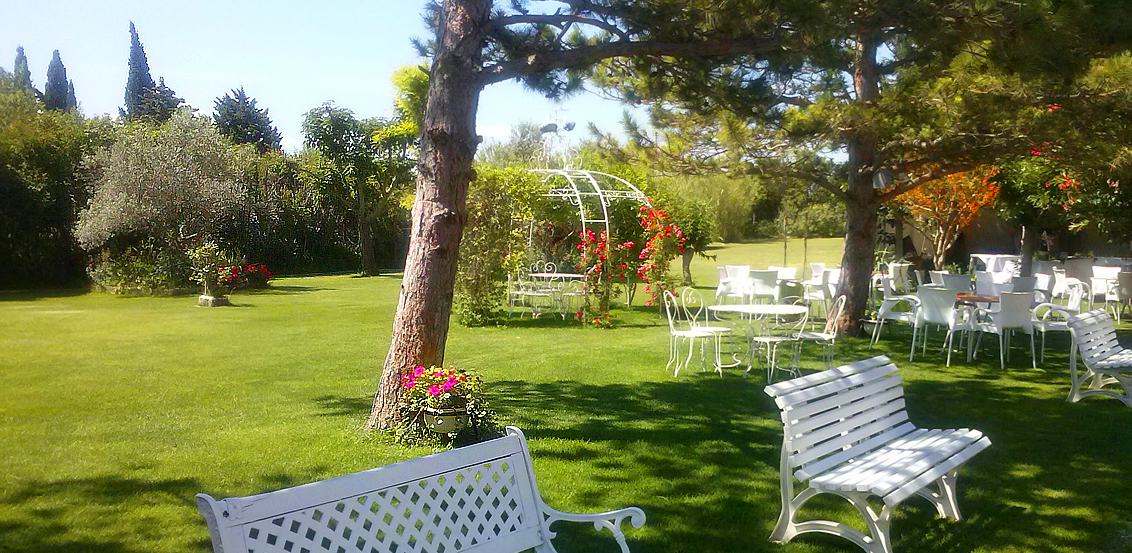 Le Platanium Réception, location matrimonio, Provenza