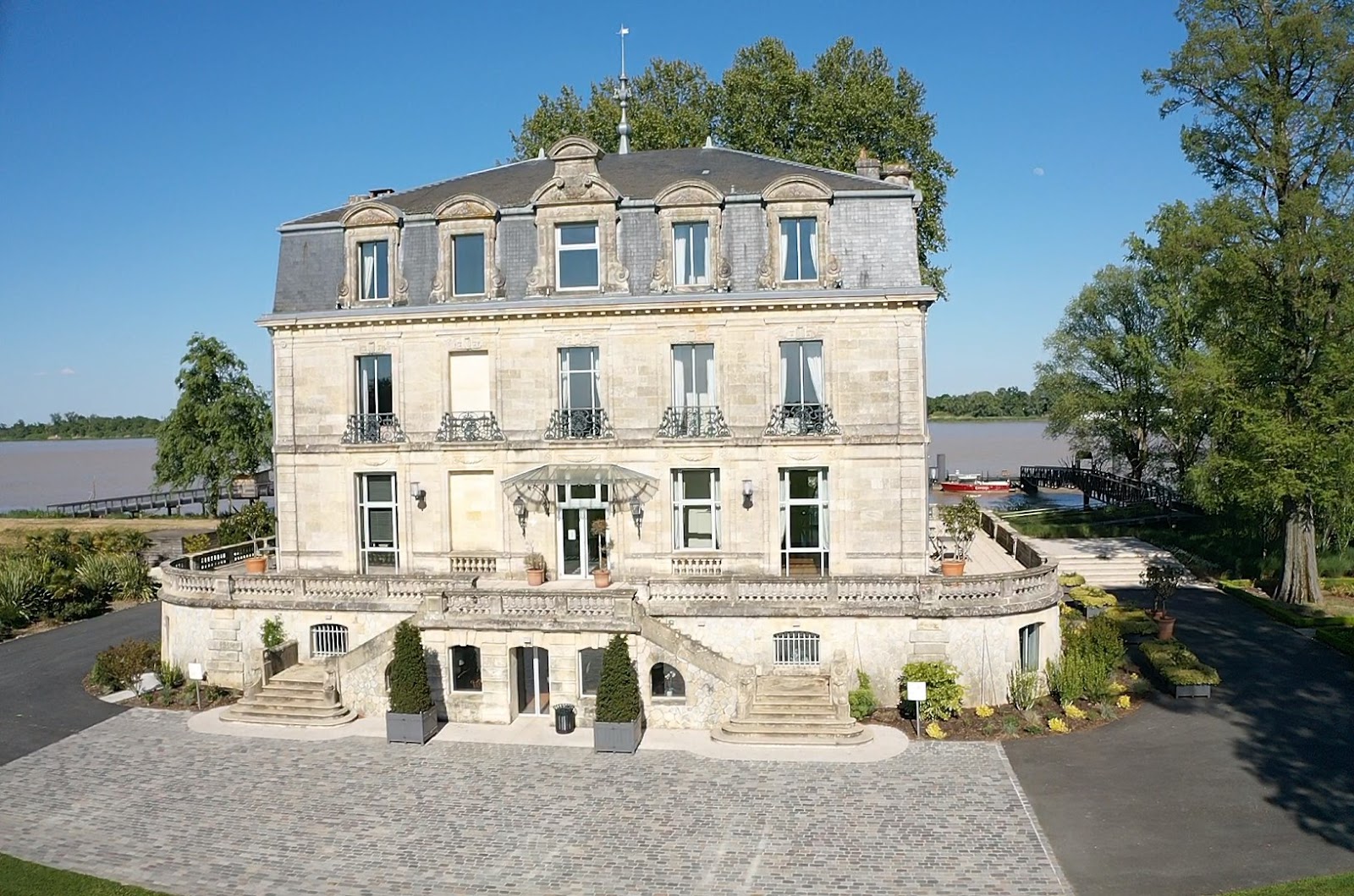 Château Grattequina