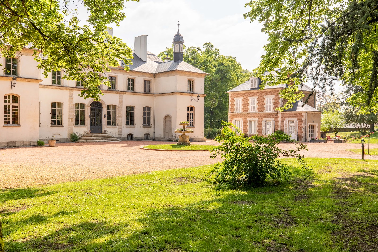 Chambre d'hotes & Gîte Vichy : Château de Charmeil