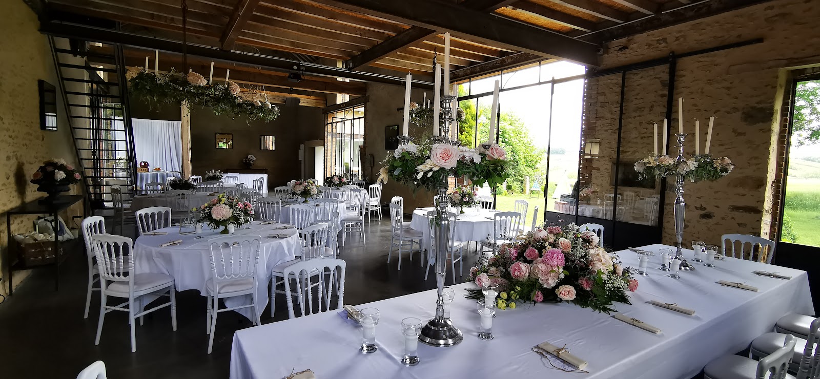Clos Des Montonneaux Location De Salle, قاعات أعراس, بورغون-فرانش كونته