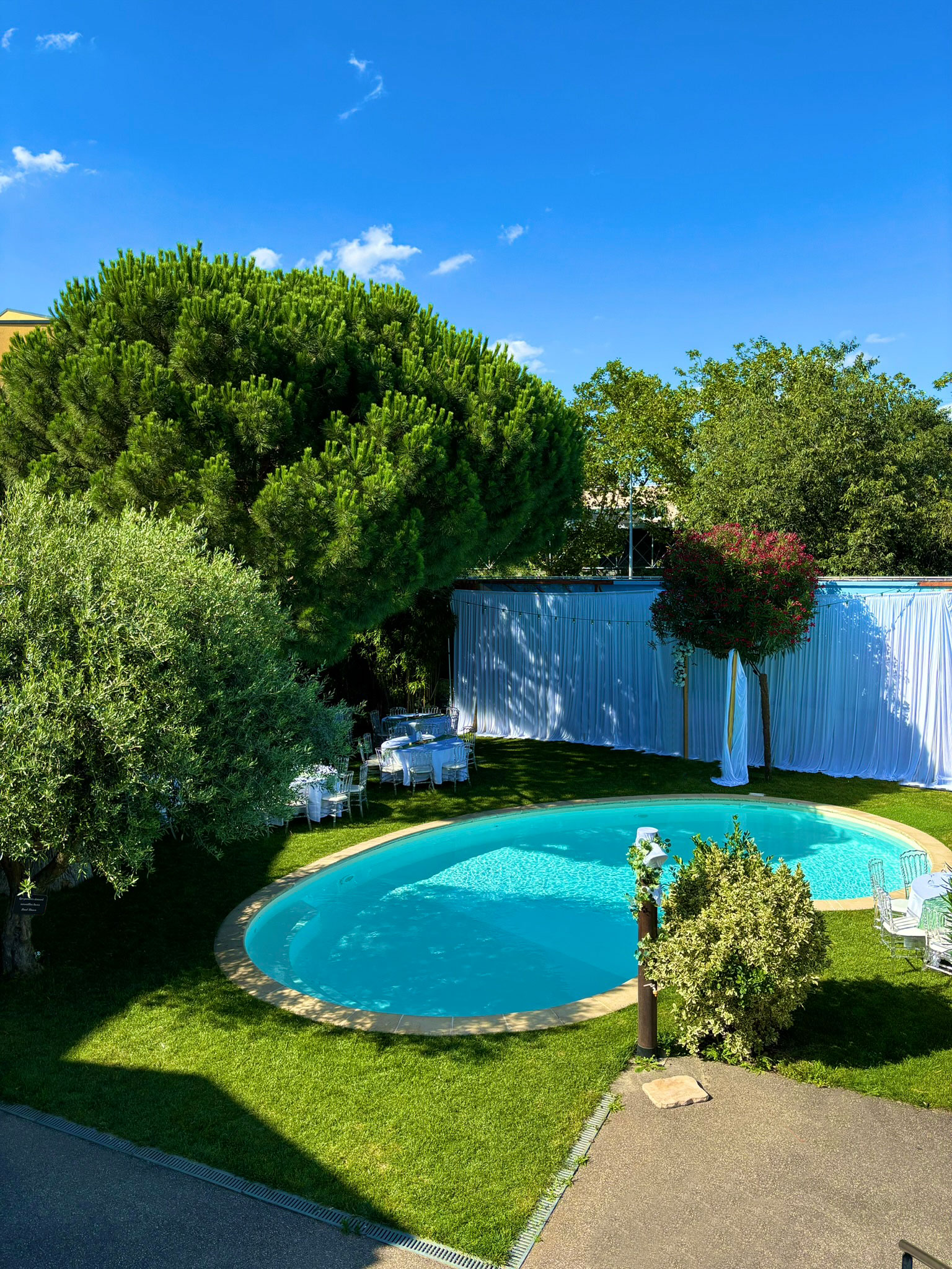 L'île Enchantée lieu de réception - Jardin extérieur à Lyon