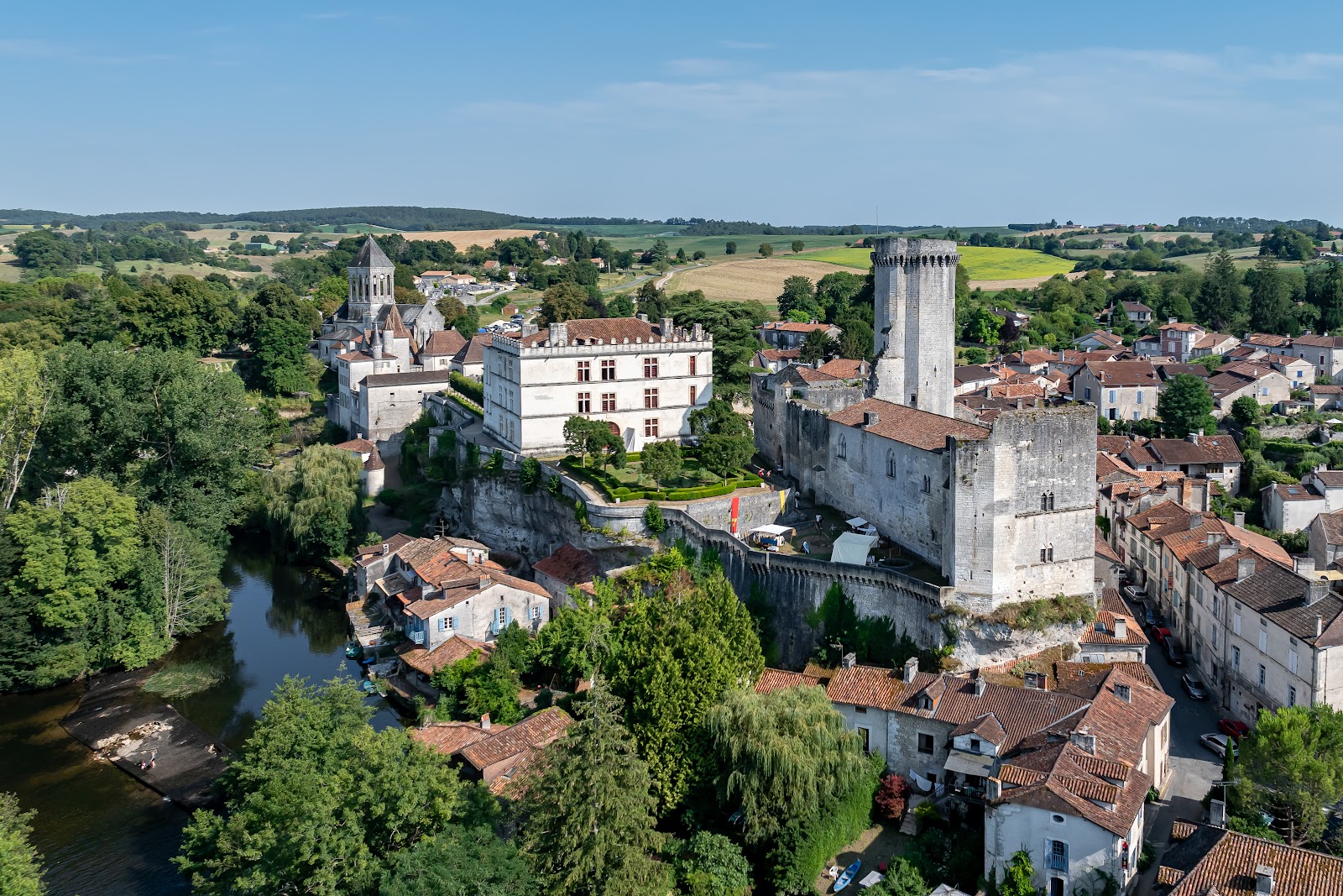 Château de Bourdeilles, wedding venues, Nouvelle-Aquitaine