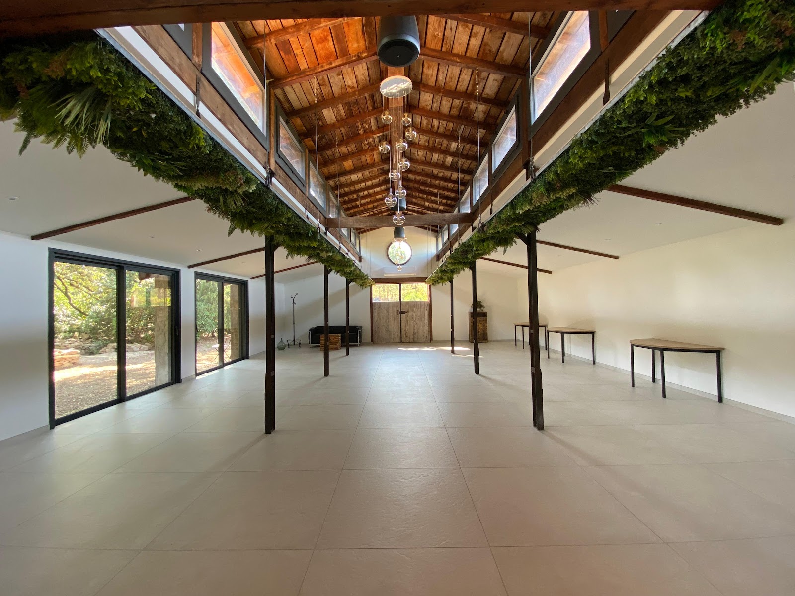 Domaine D'ambrussum Events