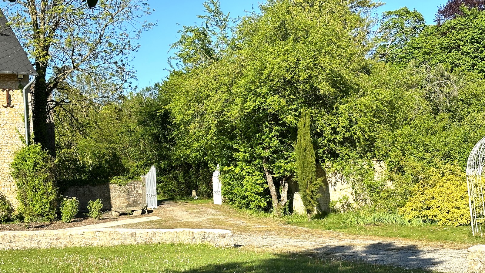 Le Domaine de la Cour, gite et lieu événementiel
