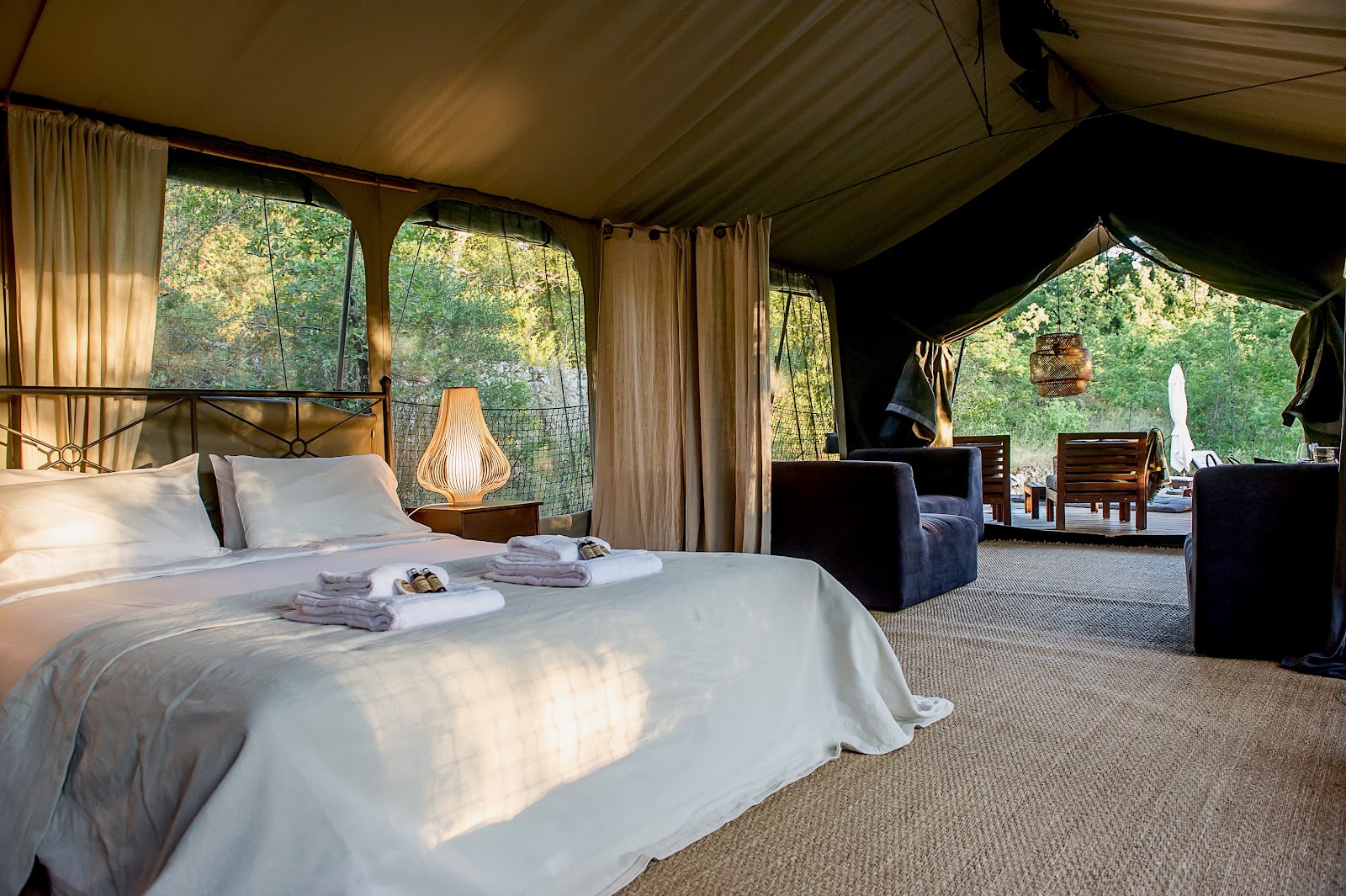 Glamping de Charme - AUX LODGES DU MAS DE NADAL, Sauliac-sur-Célé, قاعات أعراس, أوكسيتاني