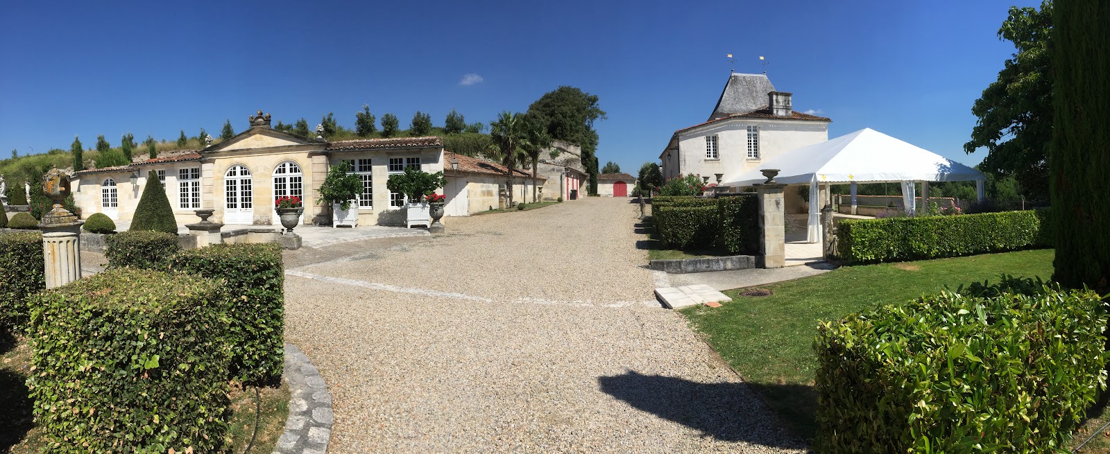 Relay Des Rois, tempat pernikahan, Aquitaine Baru