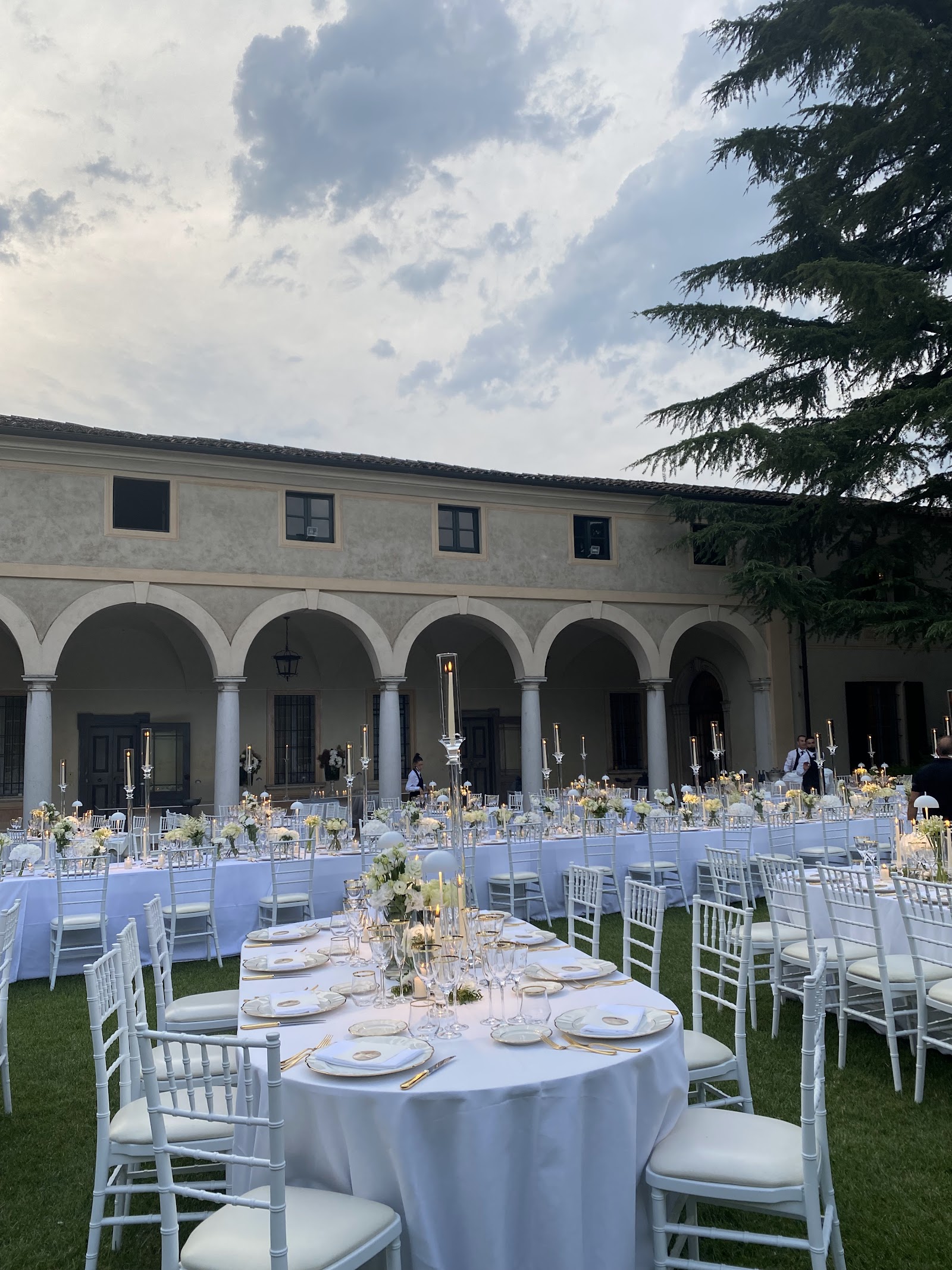 Palazzo Monti della Pieve, wedding venues, Lombardy