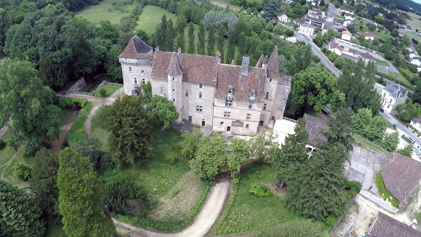 Château de Château-l'Évêque, wedding venues, Nouvelle-Aquitaine