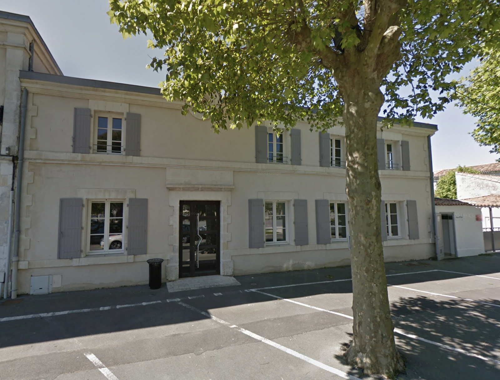 Mairie - salle des fêtes