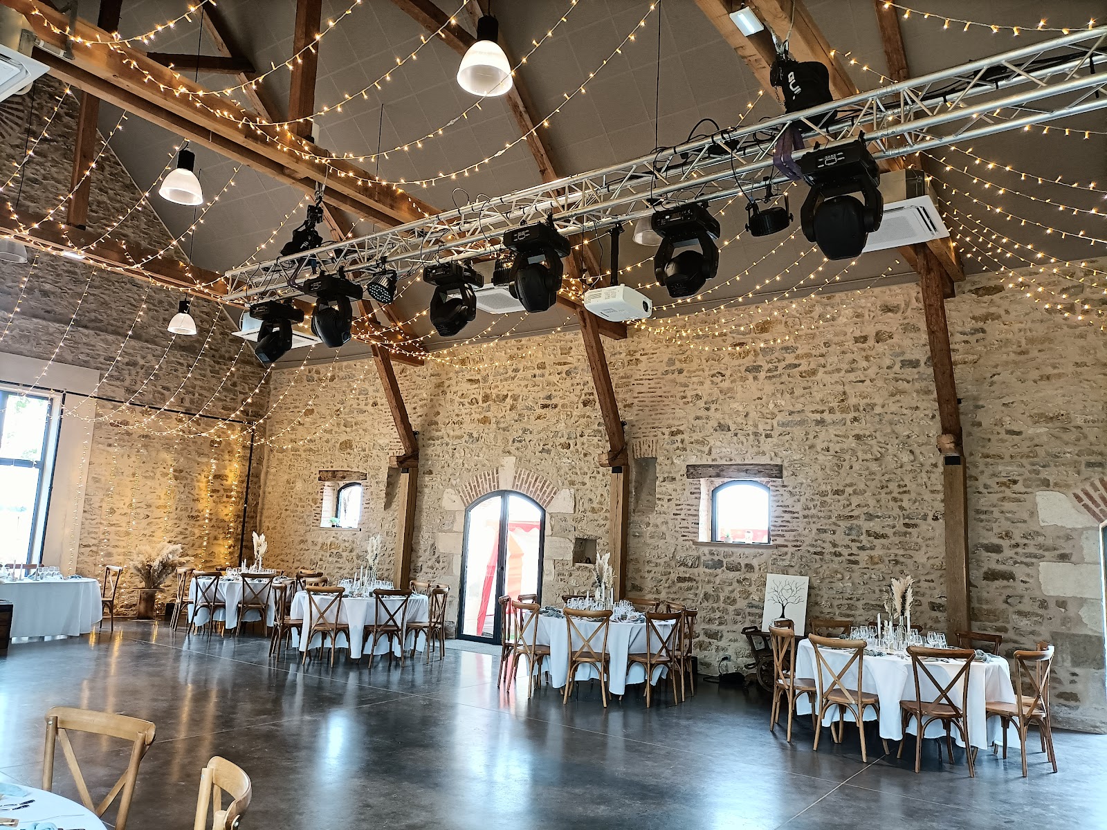 Domaine de la Pierre, wedding venues, Auvergne-Rhône-Alpes