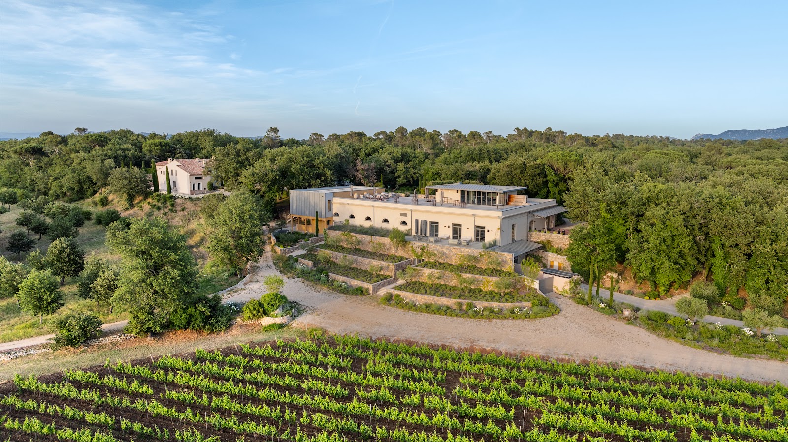 Pavillon de La Julienne - Domaine de Blacailloux, wedding venues, Provence